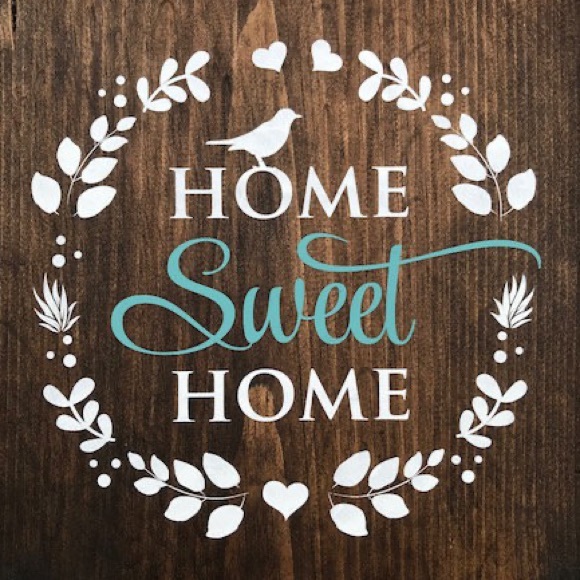 Home and miscellaneous items - Picture 2 of 8